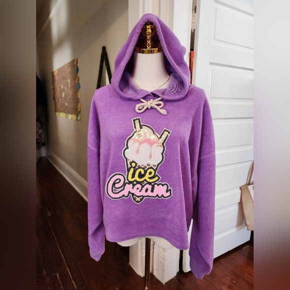 Double Zero Tops - Double Zero Lavender Ice Cream Graphic Hoodie Y2K Cozy Size Small